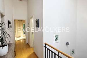 Wohnen, wo andere spazieren gehen - moderne Doppelhaushälfte mit Charme und Familienkomfort an de... – Die vollständige Adresse der Immobilie erhältst du vom Anbieter., 72766 Reutlingen-Mitte, Reutlingen – Vorschaubild 3