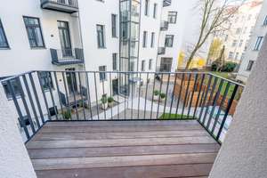 Ein saniertes Zuhause für Familie mit 4 Zimmern, Balkon & Blick auf die Zionskirche – Die vollständige Adresse der Immobilie erhältst du vom Anbieter., 10119 Mitte (Ortsteil), Berlin – Vorschaubild 11