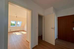 Sanierte Wohnung 4. Etage mit Balkon, Aufzug und dazu mietbarem Tiefgaragenstellplatz in Derendorf – Ulmenstraße 102, 40476 Derendorf, Düsseldorf – Vorschaubild 9