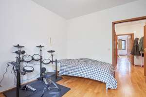 Property thumbnail 9