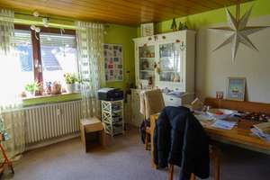 Gepflegtes Zweifamilienhaus mit großem Garten und Garage in guter Lage in Niederhadamar! – Die vollständige Adresse der Immobilie erhältst du vom Anbieter., 65589 Hadamar – Vorschaubild 19