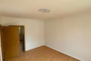 Frisch renovierte 2,5 Zimmer Wohnung in Top Lage von Gelsenkirche – Steeler Straße 79, 45884 Rotthausen, Gelsenkirchen – Vorschaubild 4