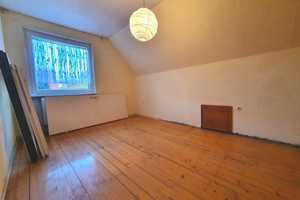 Im Grünen Zuhause! Sanierungsbedürftiges Wohnhaus in schöner Lage von Aurich - Walle
 – Aurich (Kreis) – Vorschaubild 13