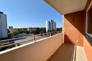 Helle 2-Zimmer-Wohnung mit Balkon in Nürnberg – Hochgernstraße 5, 90471 Nürnberg – Vorschaubild 2