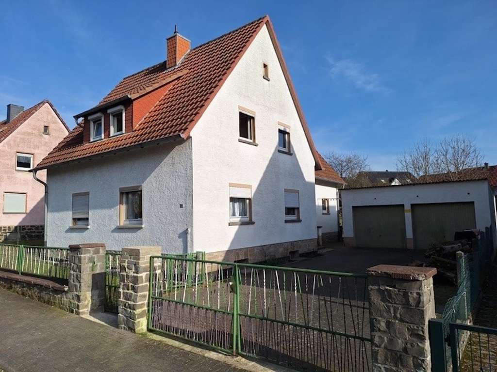 Immobilie in Homberg (Ohm) - 2-FH in Homberg (Ohm) - Bild 1