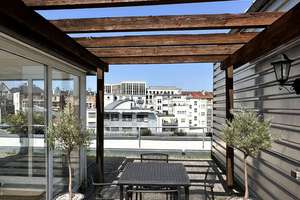 360-Grad-Dachterrasse über den Dächern: 4-Zimmer-Oase in Stuttgarter Bestlage – Die vollständige Adresse der Immobilie erhältst du vom Anbieter., 70178 Rathaus, Stuttgart – Vorschaubild 2