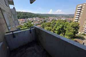 9 OG - Stuttgart-Giebel, ideal geschnittene 3-Zim-Wohnung in einem Mehrfamilienhaus mit Balkon – Krokodilweg 40, 70499 Bergheim, Stuttgart – Vorschaubild 2