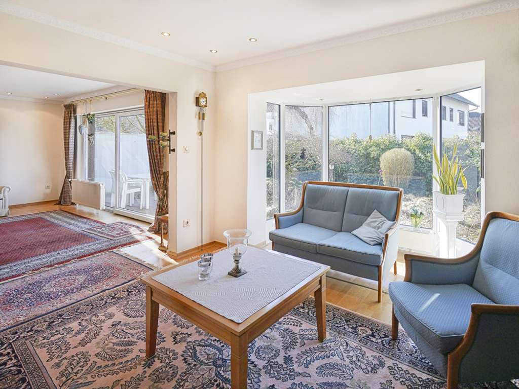 Immobilie in Wickede (Ruhr) - Großzügiges EFH mit Gartenidylle für die ganze Familie! - Bild 4