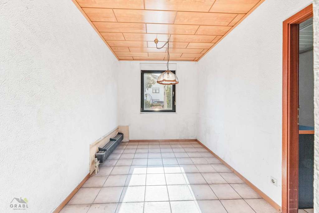 Immobilie in Backnang - Raum für Familie, Ideen und Generationen unter einem Dach - Bild 3