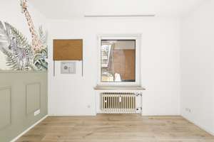 Zentral & kernsaniert: Helle 2,5 Zimmer Wohnung mit Tiefgaragenstellplatz nahe Pasing – Die vollständige Adresse der Immobilie erhältst du vom Anbieter., 81241 Pasing, München – Vorschaubild 9
