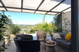 Design trifft Gemütlichkeit: Kernsaniertes Juwel mit Terrasse, High-End-Ausstattung, PV & Klima – Kreuzhaldenstraße 47, 70329 Hedelfingen (Ortsteil), Stuttgart – Vorschaubild 9