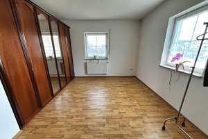 REDUZIERT: Junges Wohnhaus sucht neue Familie  – Die vollständige Adresse der Immobilie erhältst du vom Anbieter., 94439 Roßbach – Vorschaubild 14