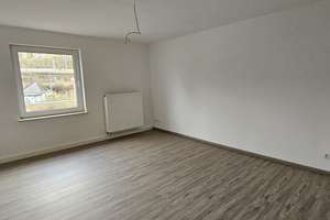 Modernisierte 3 ZKB-Wohnung in zentraler Lage