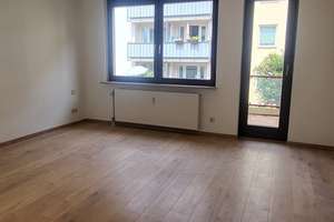 Exklusives Wohnen über den Dächern der Nürnberger Altstadt – Stillvolle 3-Zimmerwohnung ! – Die vollständige Adresse der Immobilie erhältst du vom Anbieter., 90403 Altstadt, Sankt Sebald, Nürnberg – Vorschaubild 6