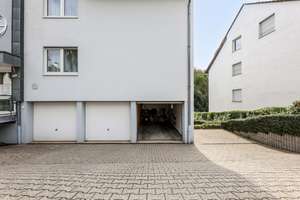 Einziehen und wohlfühlen: Attraktive Dachgeschosswohnung mit sonnigem Balkon und Tageslichtbad – 45472 Heißen, Mülheim an der Ruhr – Vorschaubild 3