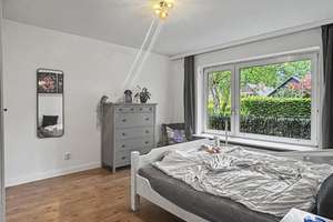 Ansprechendes Mehrfamilienhaus mit Entwicklungspotenzial und zusätzlichem Baufenster für zwei EFH – Die vollständige Adresse der Immobilie erhältst du vom Anbieter., 22359 Volksdorf, Hamburg – Vorschaubild 6