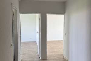 Einkommensorientierte Miete- 3 Personen Haushalt mit WBS-Berechtigung gesucht – Dannenwalder Weg 112, 13439 Märkisches Viertel, Berlin – Vorschaubild 3