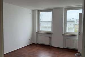 Zentrale 3Z Penthouse Wohnung, Einbauküche, Balkon, Sauna, Fahrstuhl – Neumarkt 4, 49074 Innenstadt, Osnabrück – Vorschaubild 12