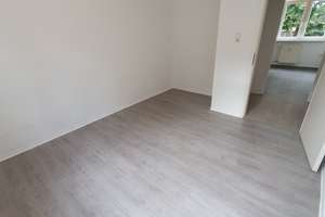 Großzügige 4-Zimmer-Wohnung in Kassel – ideal für WG, Berufstätige oder Familien! – Zentgrafenstraße 180, 34130 Kirchditmold, Kassel – Vorschaubild 8