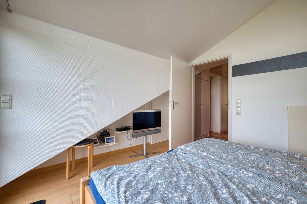 Immobilie in Wittenbeck - „Am Grün“: Jung mit Kamin, 2 Balkonen, Keller & Carport, in TOP Lage zwischen Golfplatz & Ostsee !!! - Bild 3