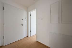 West-Balkon, Landhausdiele, Tageslicht-Badezimmer: Ein Zuhause für alle Sinne, Erstbezug Sept. 2026 – Marbachstraße 12b, 81369 Mittersendling, München – Vorschaubild 5