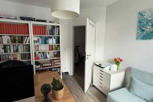 3 Zimmer Wohnung am Park - saniert mit EBK – Wiesbaden – Vorschaubild 2