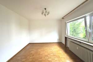 Großzügige 2–3 Zimmer Wohnung mit Garten in Stuttgart-Botnang mit Renovierungsbedarf – Die vollständige Adresse der Immobilie erhältst du vom Anbieter., 70195 Botnang-West, Stuttgart – Vorschaubild 5