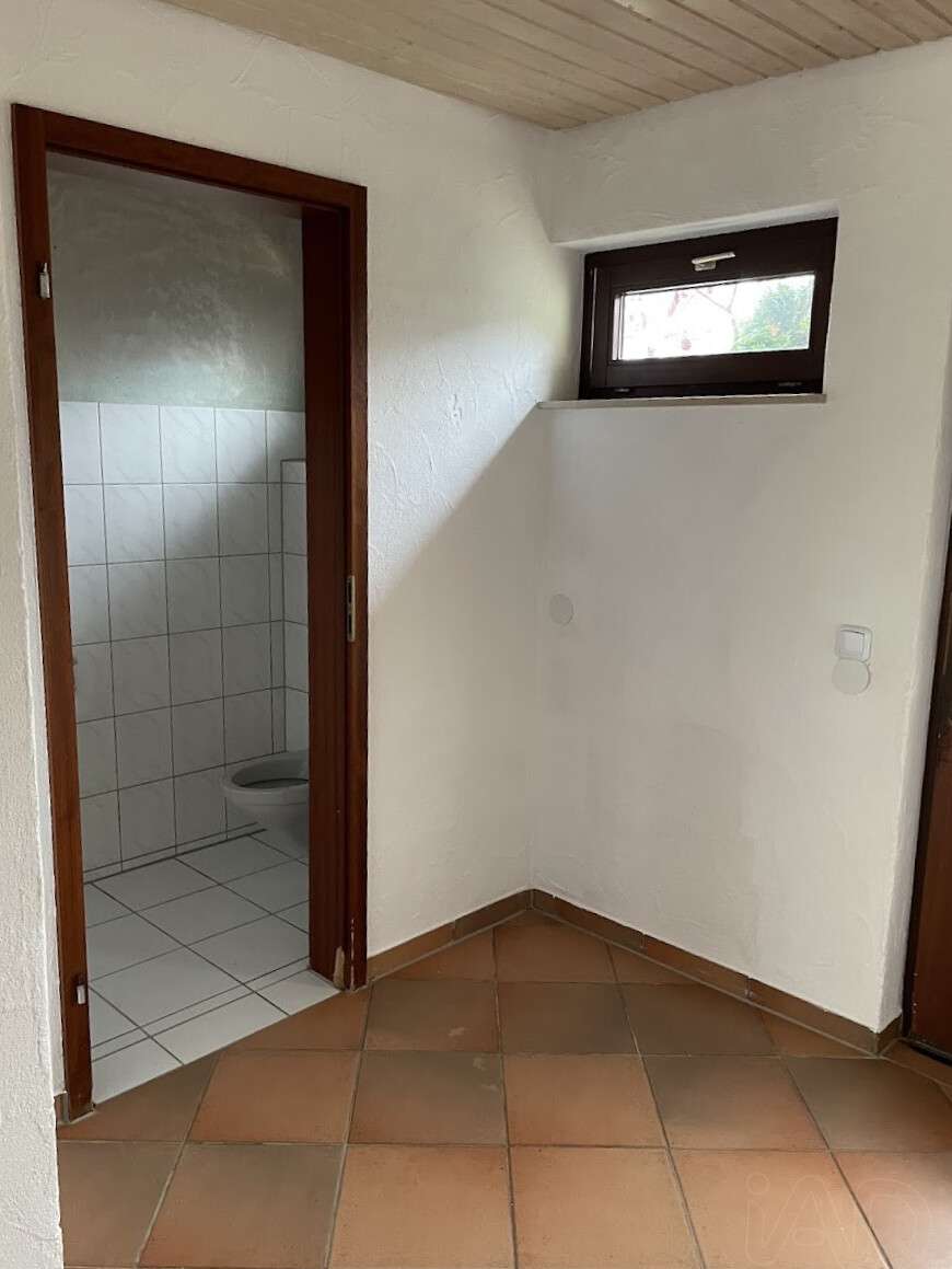 Immobilie in Neuhausen - Reihenendhaus in ruhiger Wohnlage , perfekt für die Familie - Bild 0