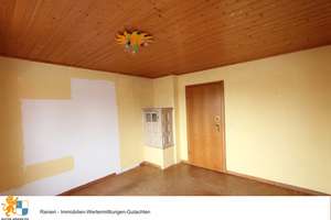 Großes Wohnhaus mit Doppelgarage und viel Potenzial in Neumarkt-Woffenbach – Die vollständige Adresse der Immobilie erhältst du vom Anbieter., 92318 Neumarkt in der Oberpfalz – Vorschaubild 29