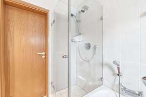 Exklusive Dachgeschosswohnung mit großer Dachterrasse und Weitblick im Dachswald – Die vollständige Adresse der Immobilie erhältst du vom Anbieter., 70569 Dachswald, Stuttgart – Vorschaubild 27