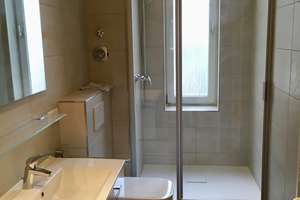 4,5 Zimmer mit neuwertigem Bad und EBK mit großem Sonnenbalkon !!! – 30173 Südstadt, Hannover – Vorschaubild 15