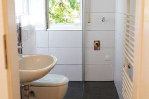 Attraktive 3-Zimmerwohnung in Top-Lage von Wiesbaden – Renoviert, mit Balkon und perfekter Anbindung – Hollerbornstraße 85, 65197 Rheingauviertel / Hollerborn, Wiesbaden – Vorschaubild 9