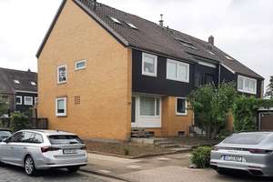 Wohnen mit Charakter: Großzügiges Haus in Waldheim