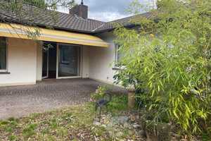 Freistehendes Einfamilienhaus in bester Wohnlage in Hochheim am Main – Main-Taunus-Kreis – Vorschaubild 2