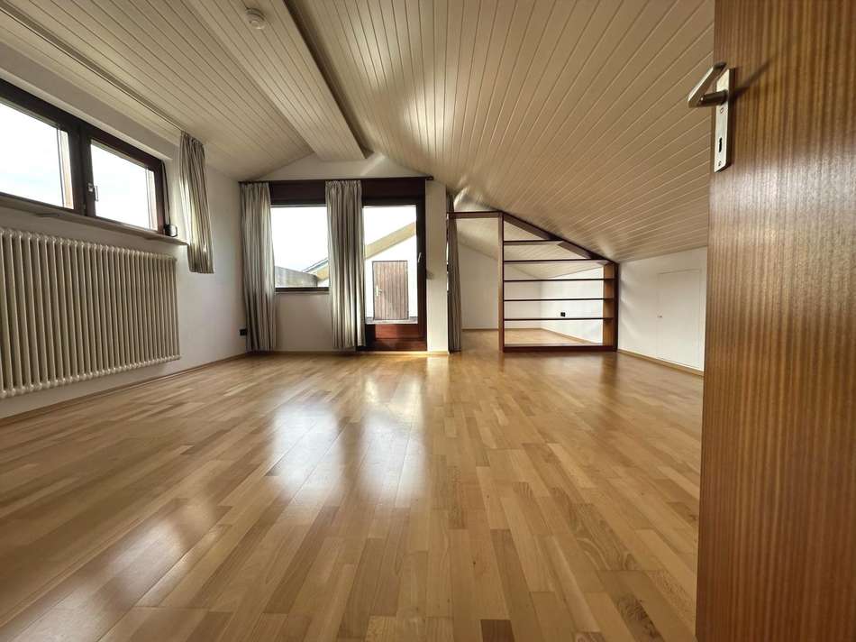 Ausgebautes Dachgeschoss mit L