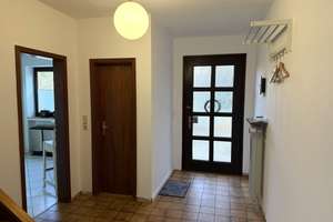 Attraktives MRH zur Renovierung mit Vollkeller, Süd- West Terrasse und Garage in gefragter Ortslage  – Die vollständige Adresse der Immobilie erhältst du vom Anbieter., 28832 Achim – Vorschaubild 4