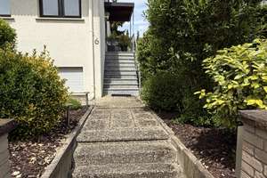 Großzügiges Ein-/Zweifamilienhaus mit großem Garten und 2 Garagen – ohne Provision – Die vollständige Adresse der Immobilie erhältst du vom Anbieter., 55270 Jugenheim in Rheinhessen – Vorschaubild 6