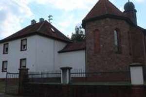 Preiswertes 5-Raum-Haus in Schwedelbach - Im Bieterverfahren - Frist: 30.11.2025 – Am Hübel 10, 67685 Schwedelbach – Vorschaubild 2