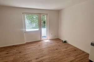 Erstbezug nach Sanierung mit Balkon: attraktive 2-Zimmer-Wohnung in Düsseldorf