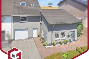 Ländlich eingebettete und modernisierte Doppelhaushälfte mit Garage, Kaminofen und Einbauküche