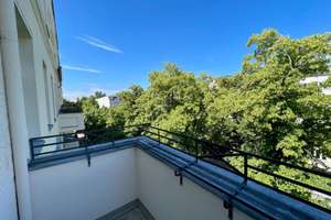 Charmante Altbauwohnung mit sonnigem Balkon – Die vollständige Adresse der Immobilie erhältst du vom Anbieter., 10587 Charlottenburg, Berlin – Vorschaubild 8