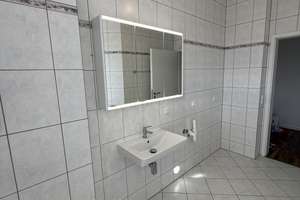 Helle 3-Zimmer Wohnung im 3. OG mit Balkon in Neustadt-Neuschönefeld – Rosa-Luxemburg-Straße 48, 4316 Neustadt-Neuschönefeld, Leipzig – Vorschaubild 5