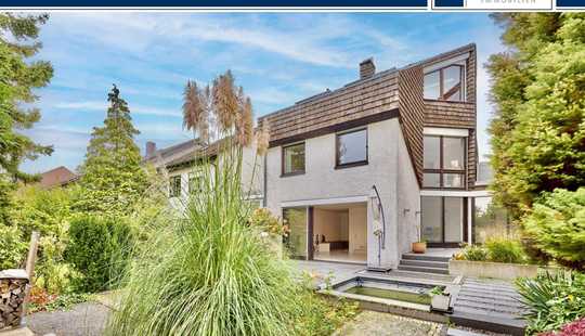 Bild von Architektenhaus mit Einliegerwohnung an den Streuobstwiesen