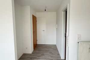 Neu renoviert 2-Zi. Wohnung mit EBK und Balkon – Stuttgart – Vorschaubild 7