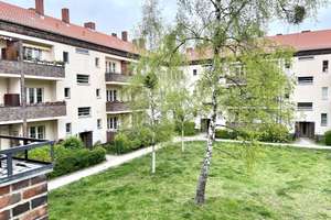 FREI! 2-Zimmer-Whg. + abgezogenen Dielen in Zehlendorf + Balkon + Bj. ca.1930 + hell & ruhig im 1.OG – Die vollständige Adresse der Immobilie erhältst du vom Anbieter., 14169 Zehlendorf, Berlin – Vorschaubild 23