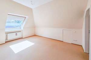 Imposante Maisonette-Wohnung mit Einfamilienhaus-Charakter, 4 Balkonen, Doppelcarport u. Sauna! – Die vollständige Adresse der Immobilie erhältst du vom Anbieter., 23627 Groß Grönau – Vorschaubild 32