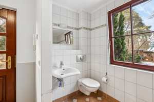 Ruhiges Wohnen in Woltersdorf: Einfamilienhaus mit Terrasse, Garten und zwei Garagen, Nähe Berlin – Oder-Spree (Kreis) – Vorschaubild 7