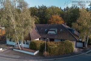 Beeindruckendes Walmdachhaus mit Blick ins Grüne und Tiefgarage – Die vollständige Adresse der Immobilie erhältst du vom Anbieter., 96482 Ahorn – Vorschaubild 72