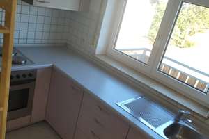 Helle 2 Zimmer Dachgeschoss Wohnung  – Remmeltshofer Straße 10/1, 89233 Neu-Ulm – Vorschaubild 3