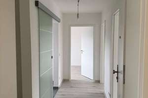 ETW- frei - 2026 modernisiert - 3,5 Raum (KDB) 1.OG Balkon 58,2 qm im 6 Fam.-Haus Essen-Steele-Horst